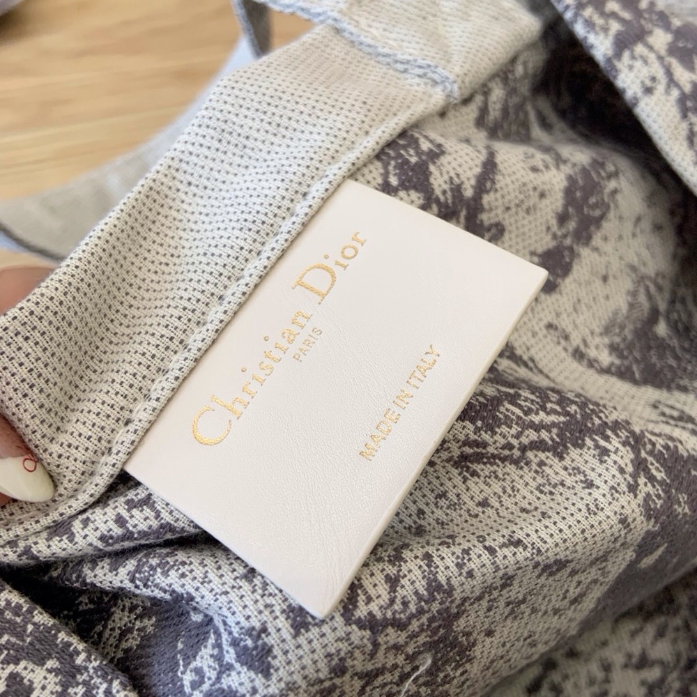 Christian Dior GWP 'Toile de Jouy' Canvas Tote - Grey - Picture 3 of 7